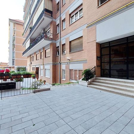 Lovely Apartment With Terrace Near The Vatican 罗马 外观 照片